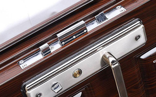 化州24小时上门开锁公司